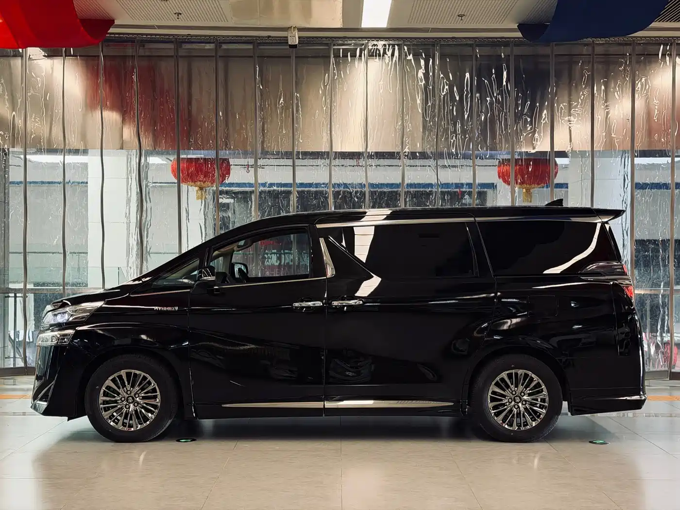Toyota Vellfire 2021 Crown Hybrid 2.5L HV Premium Edition фото 6