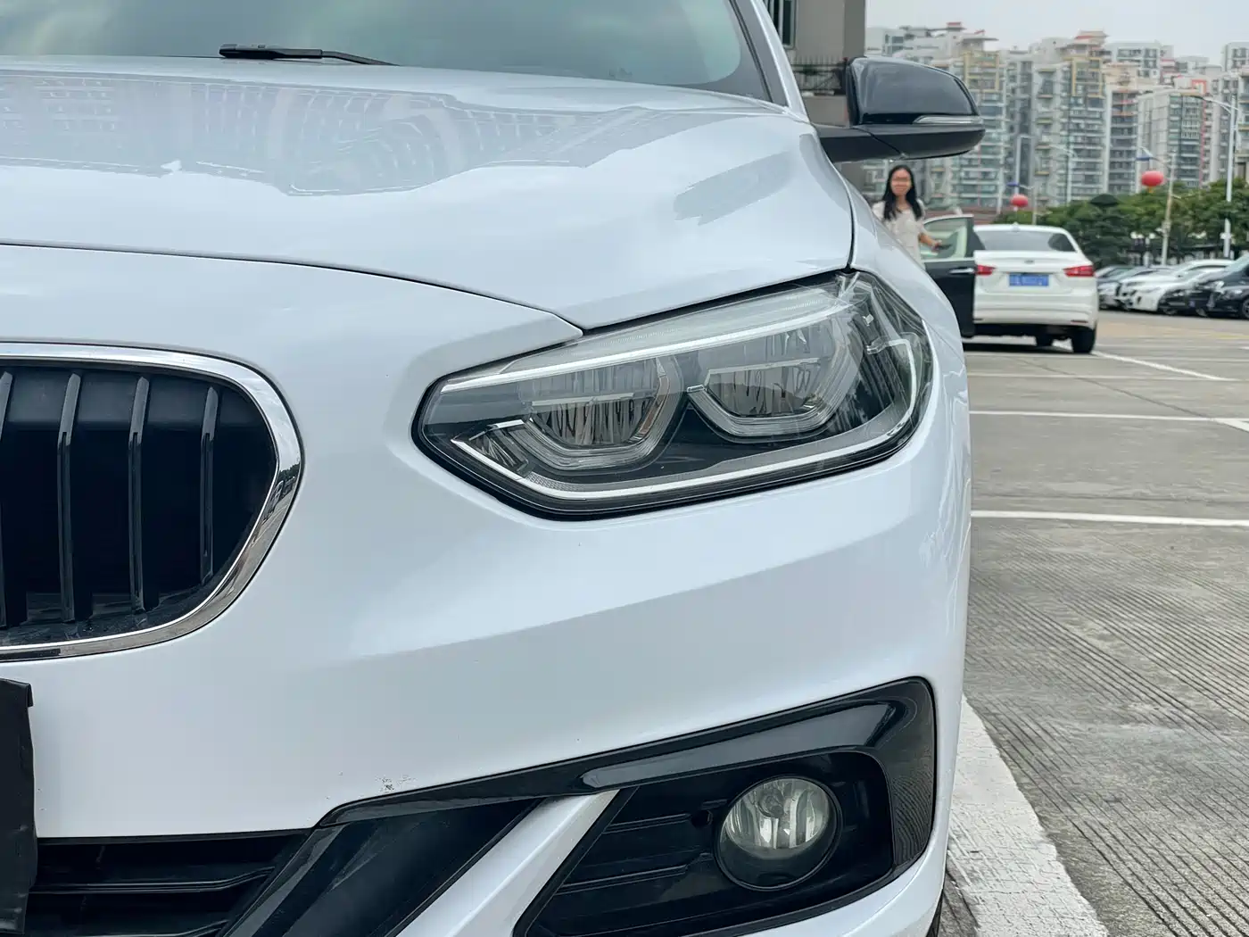 BMW 1 Series 2018 118i Sport Edition фото 5
