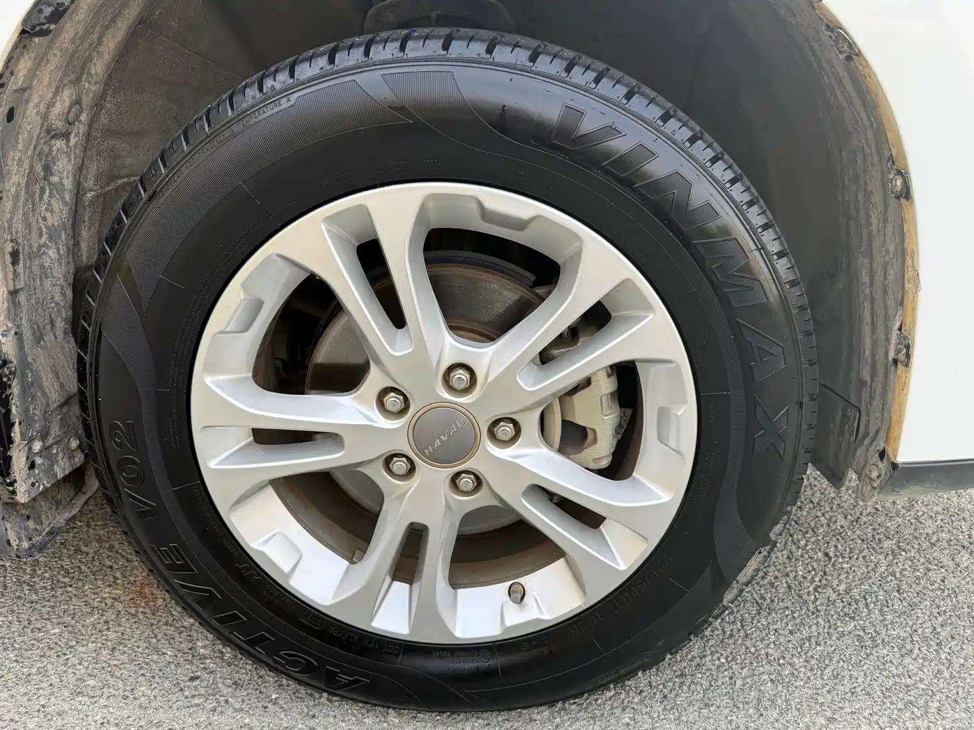 Photo 21 - Haval M6