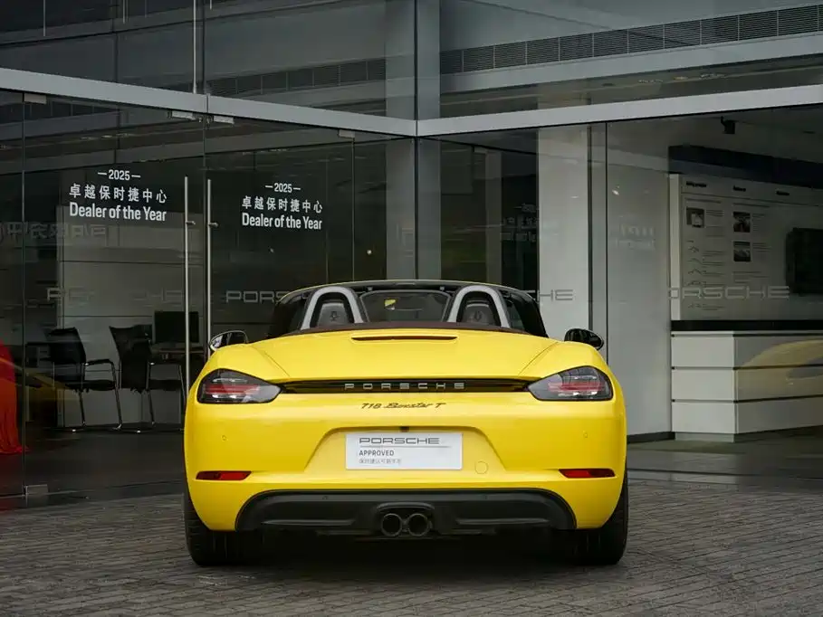 Porsche 718 2022 Boxster T 2.0T фото 11