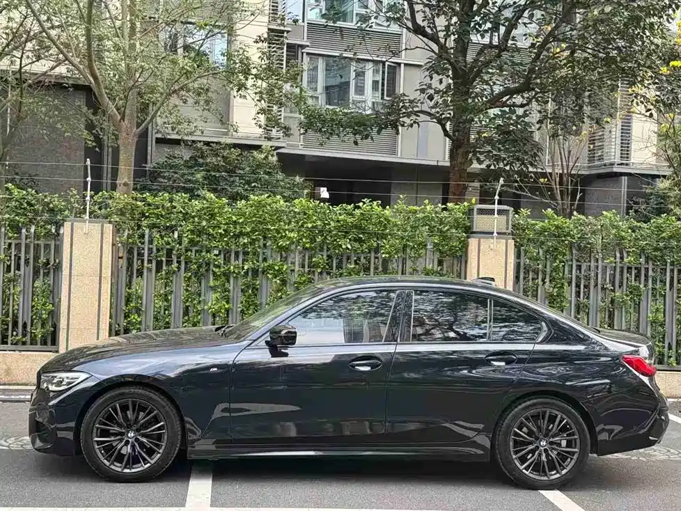 BMW 3 Series 2020 Facelift 325i M Sport Package фото 2