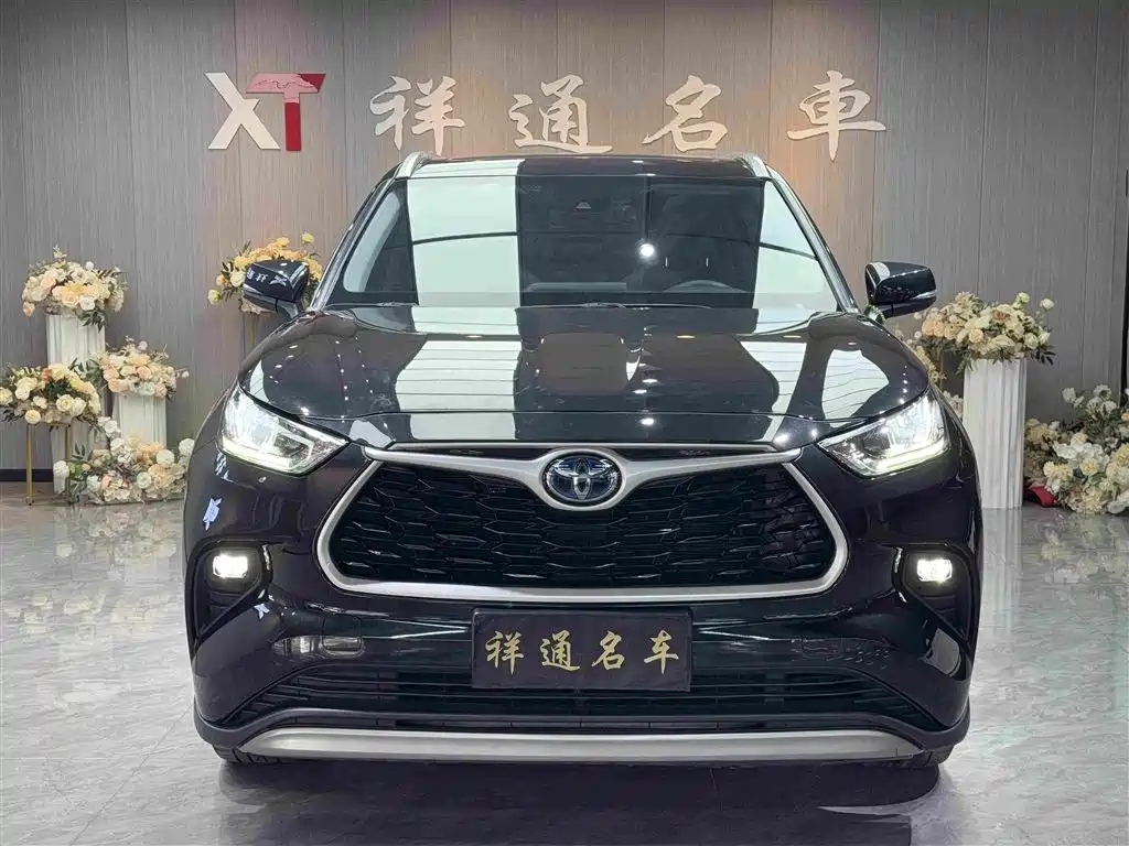 Toyota Highlander 2024 2023 2.5L Smart Hybrid Dual Engine AWD Luxury 7-Seater