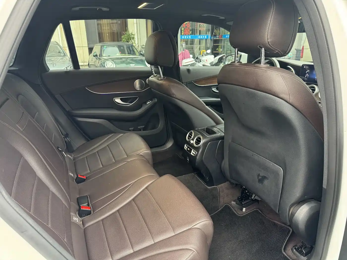 Mercedes-Benz GLC 2021 GLC 300 L 4MATIC Sporty фото 10