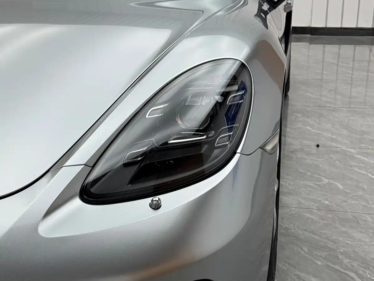 Фото 10 - Porsche 718