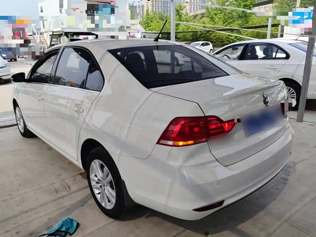 Volkswagen Santana 2018 1.5L Manual Comfort Edition фото 5