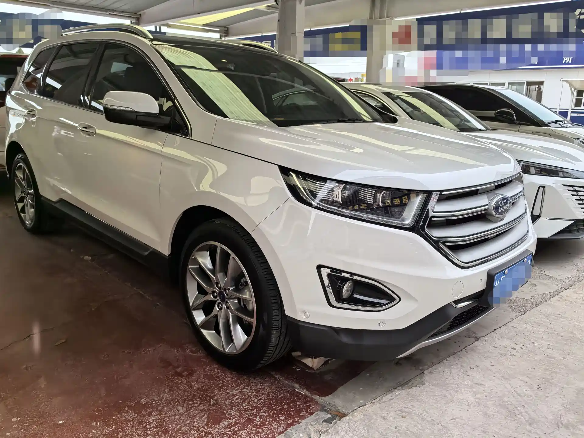 Фото 3 - Ford Edge