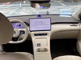 Photo 5 - Shangjie SUV