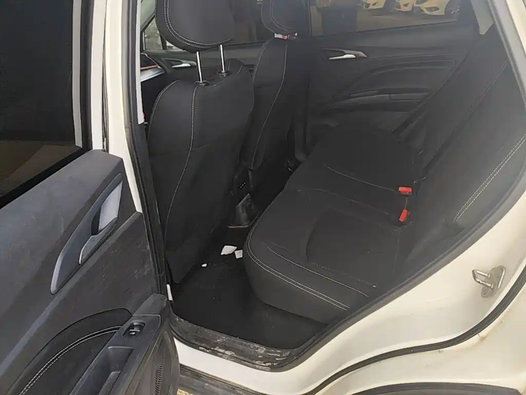 Nezha Auto Nezha V 2021 2021 Standard Range Entertainment Upgrade