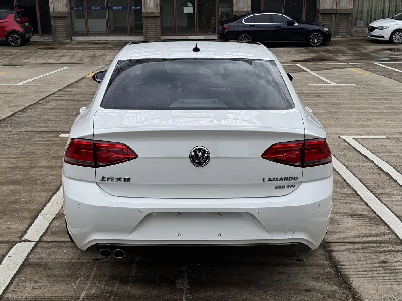 Volkswagen Lamando 2018 280TSI DSG Comfort Edition фото 4