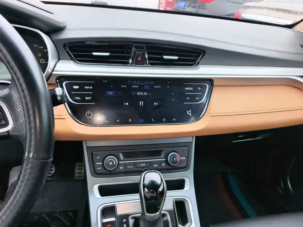 Geely Vision S1 2018 2018 1.4T CVT Sharp Enjoy
