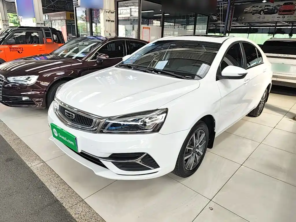 Фото 1 - Geely Emgrand