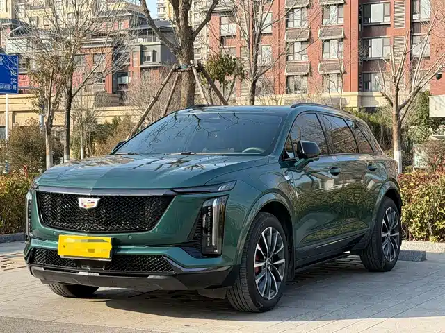 CADILLAC XT5