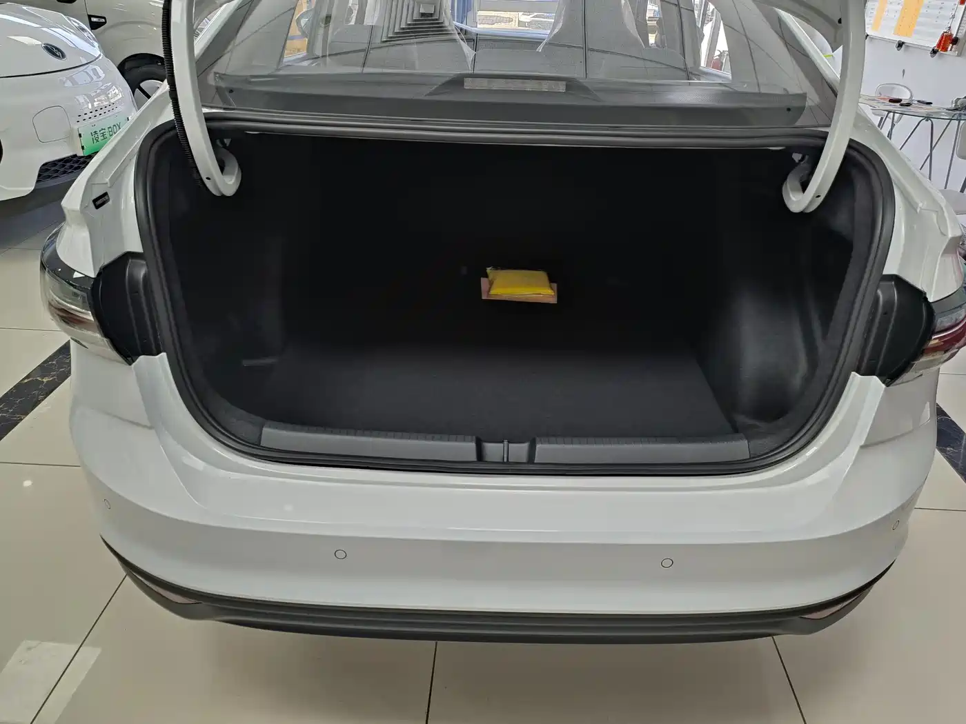Volkswagen Lavida 2026 Model X-Ray 1.5L Premium Elegance Edition фото 16