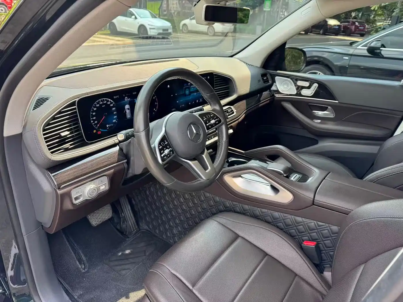 Mercedes-Benz GLE 2020 Facelift GLE 350 4MATIC Fashion Special Edition фото 10
