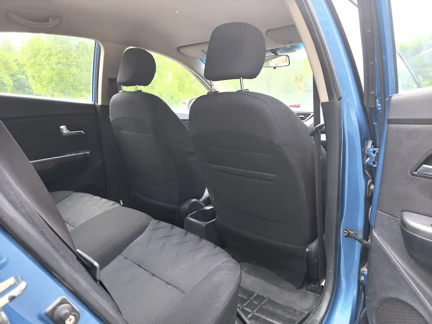 Kia K2 2015 Sedan 1.4L MT GLS фото 15