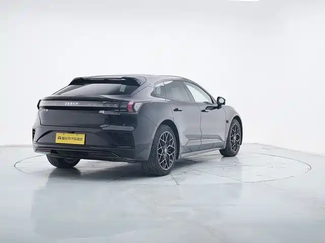 ZEEKR EXTREME KRYPTON 001