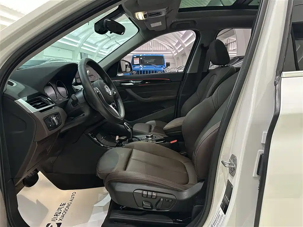 BMW X1 2020 sDrive20Li Premium Edition фото 7