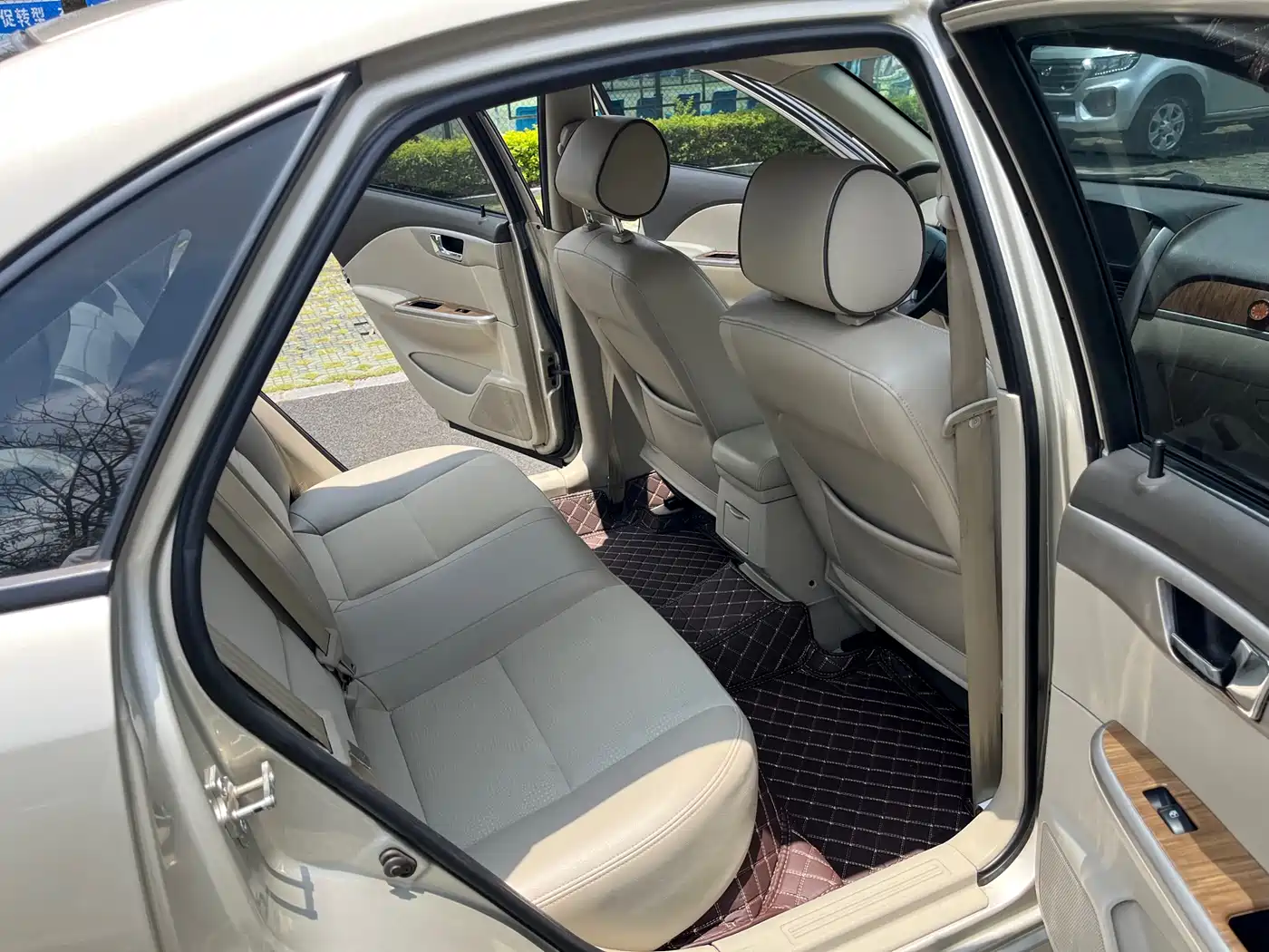 Buick Excelle 2015 1.5L Automatic Classic фото 11