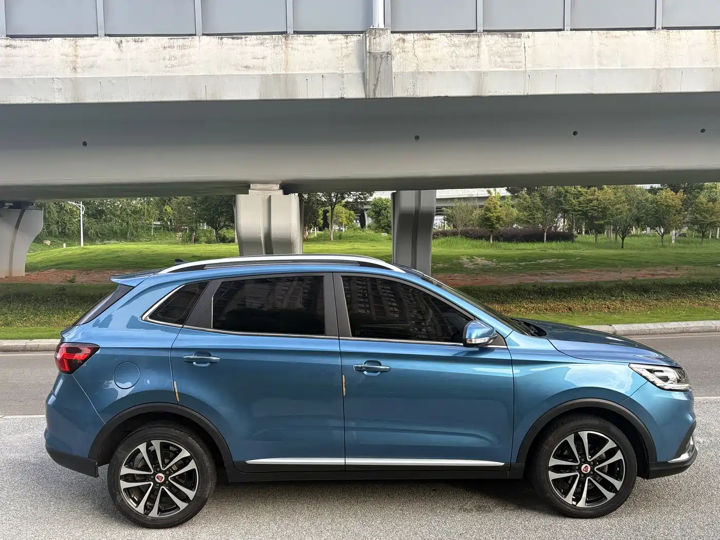 Roewe RX3 2019 2020 1.6L CVT 4G Ultra Comfort Flagship