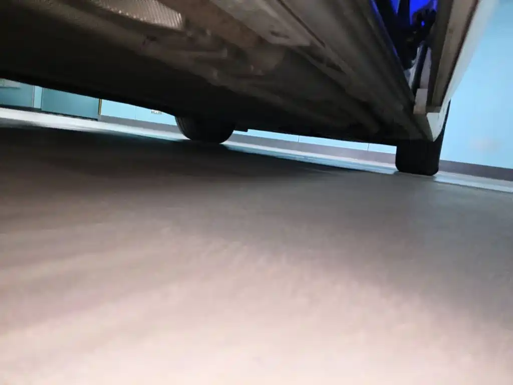 Denza D9 2023 2022 DM-i 970 AWD Flagship