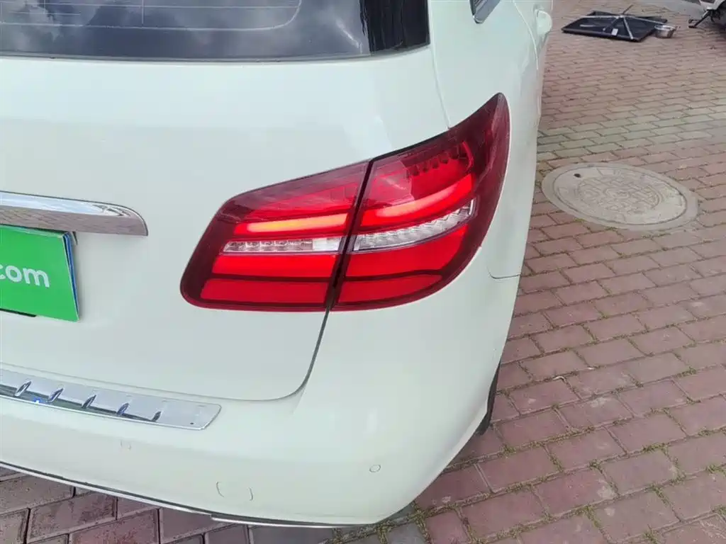 Mercedes-Benz B-Class 2015 B 200 Style фото 8
