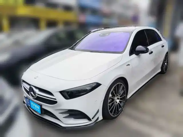 Mercedes-Benz A-Class AMG (Import) 2020 AMG A 35 4MATIC — фото 1