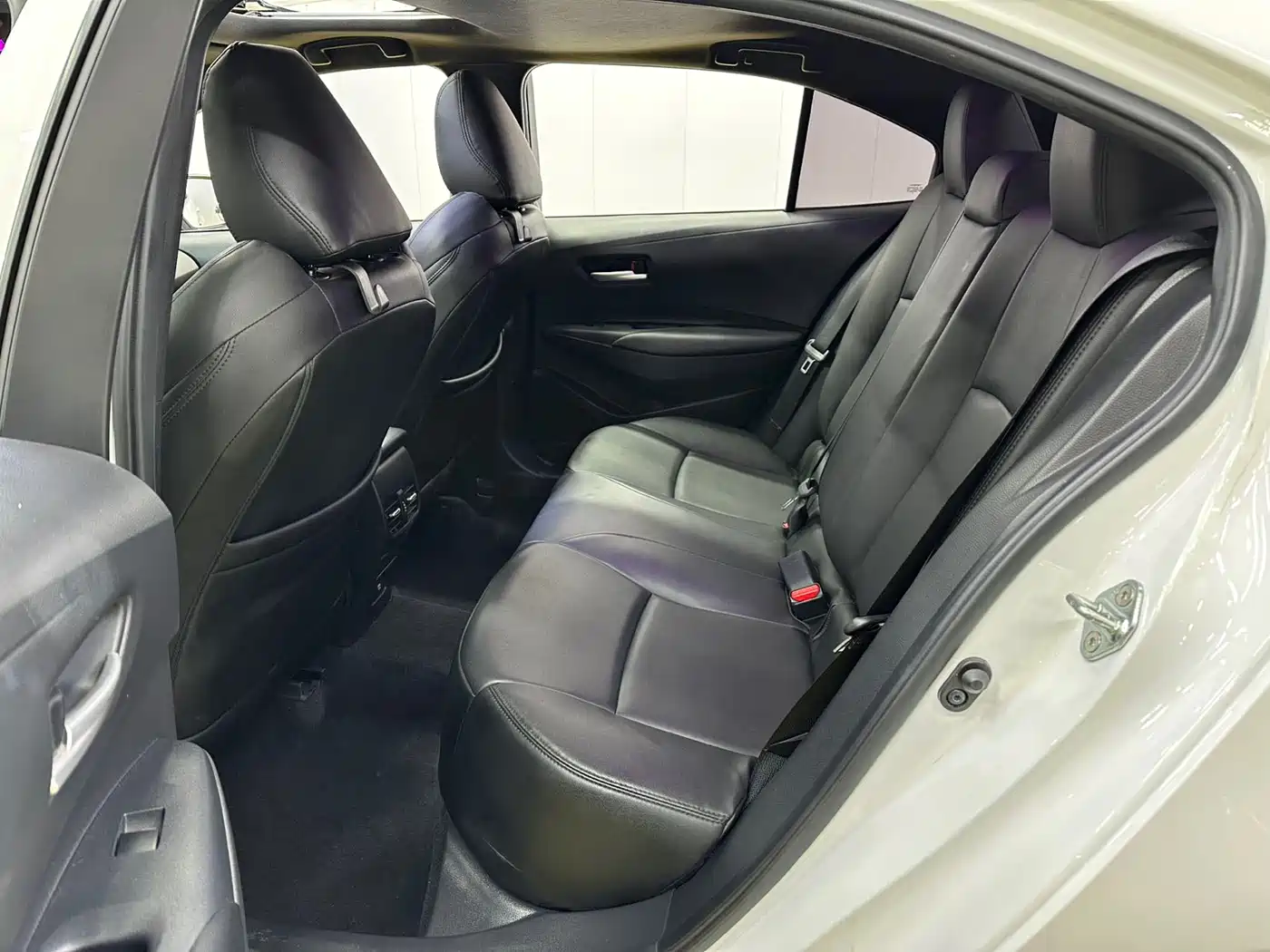 Toyota Levin 2022 185T CVT Luxury Edition фото 15