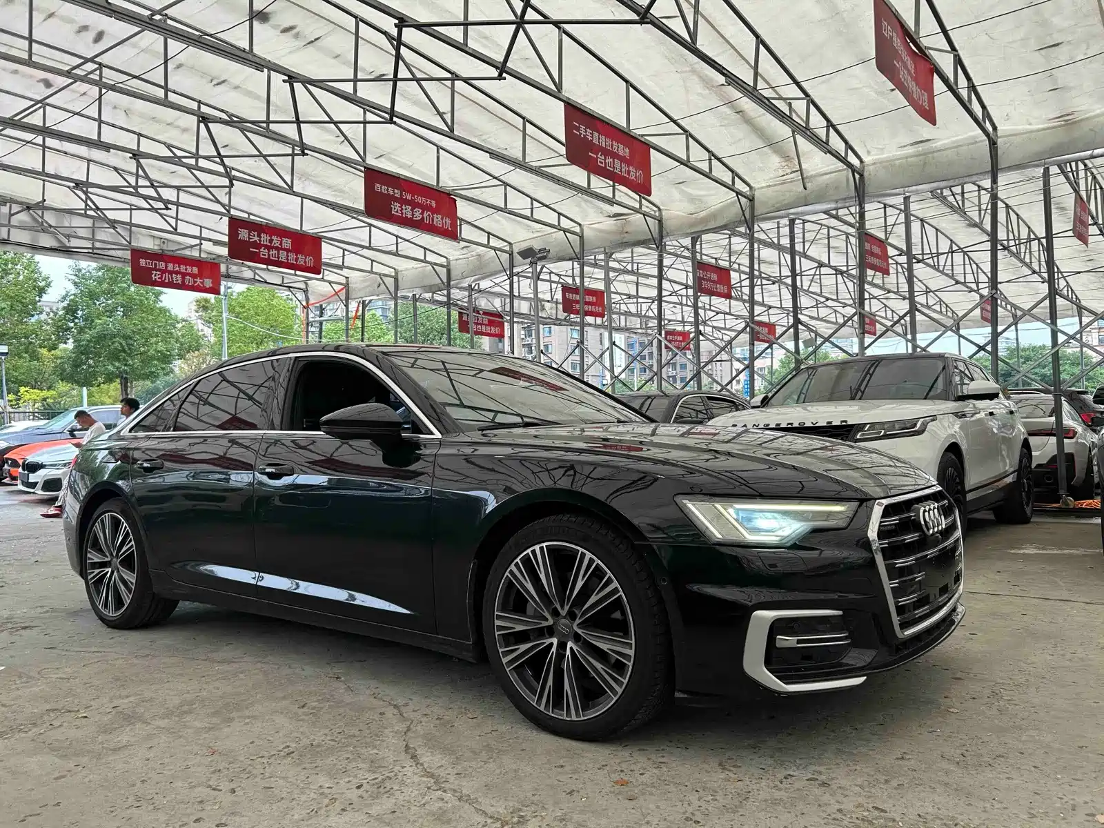 Фото 1 - Audi A6L