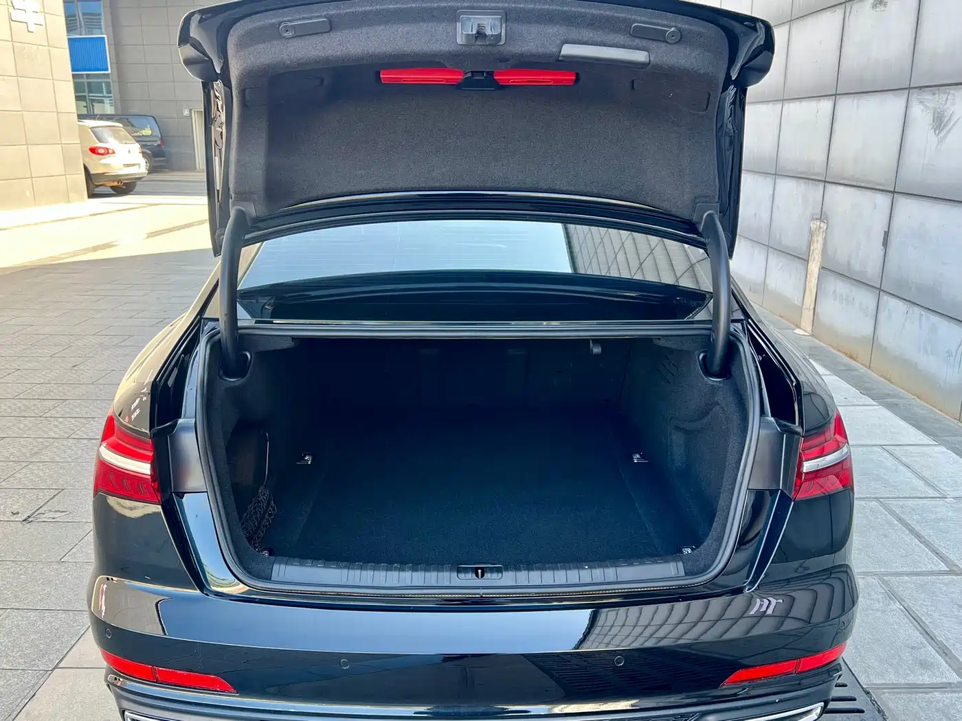 Audi A6L 2020 40 TFSI Luxury Dynamic фото 35