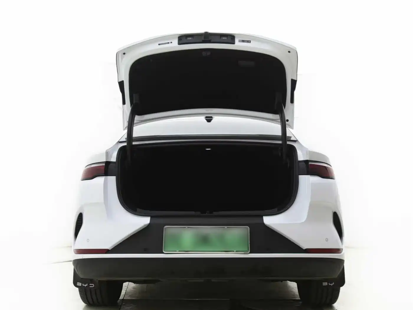 BYD Qin L 2026 2025 EV 470KM Leading Edition
