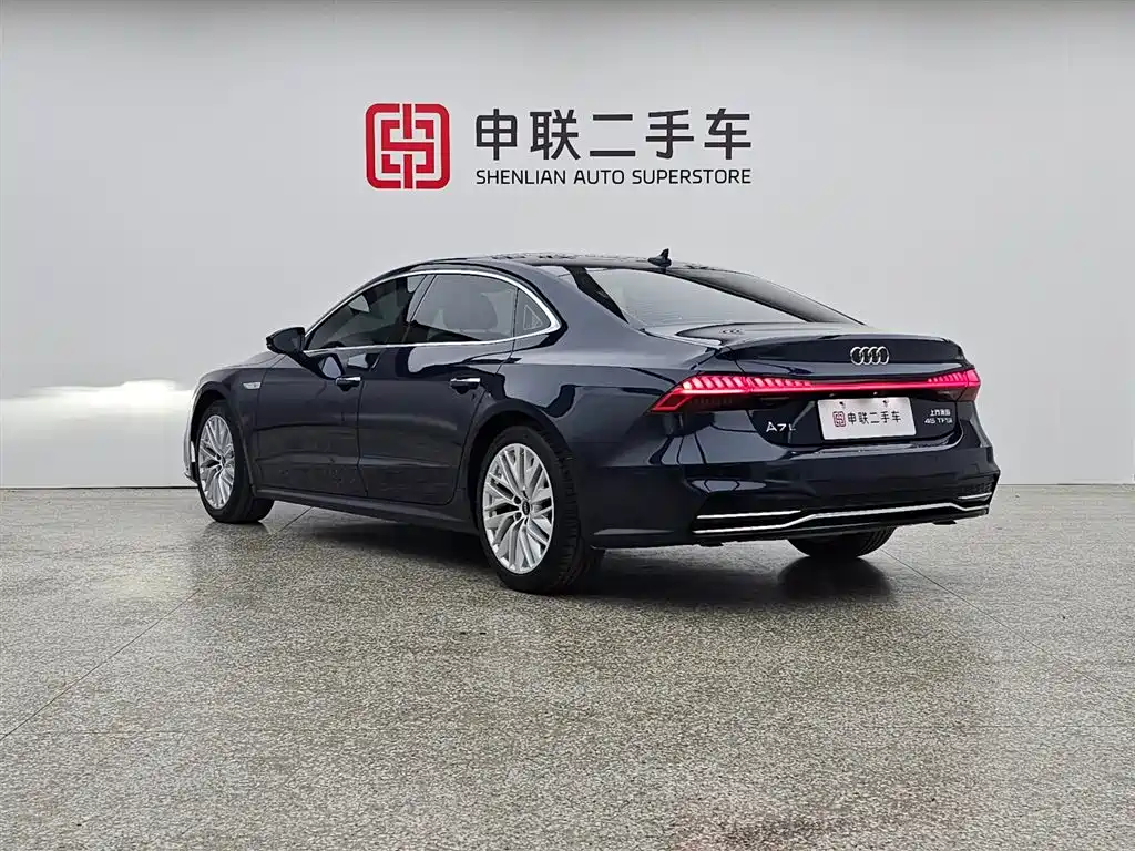 Audi A7L 2022 45 TFSI S-line Dream Builder Crystal Package фото 3