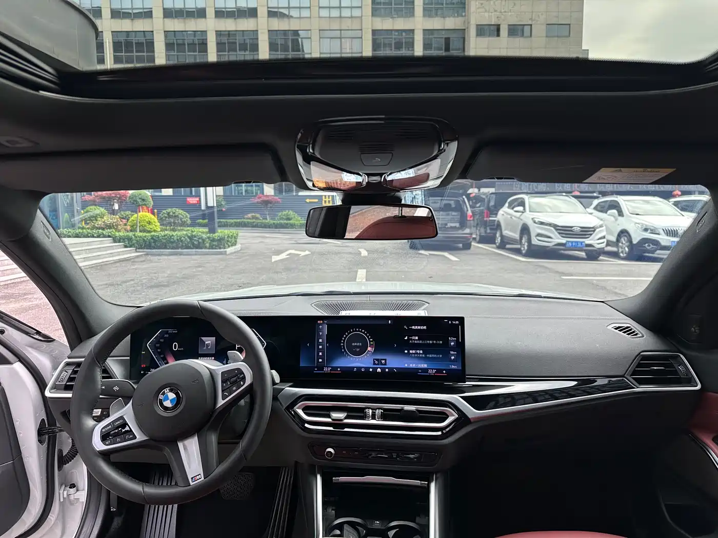 BMW 3 Series 2024 325i M Sport Shadowline Package фото 13
