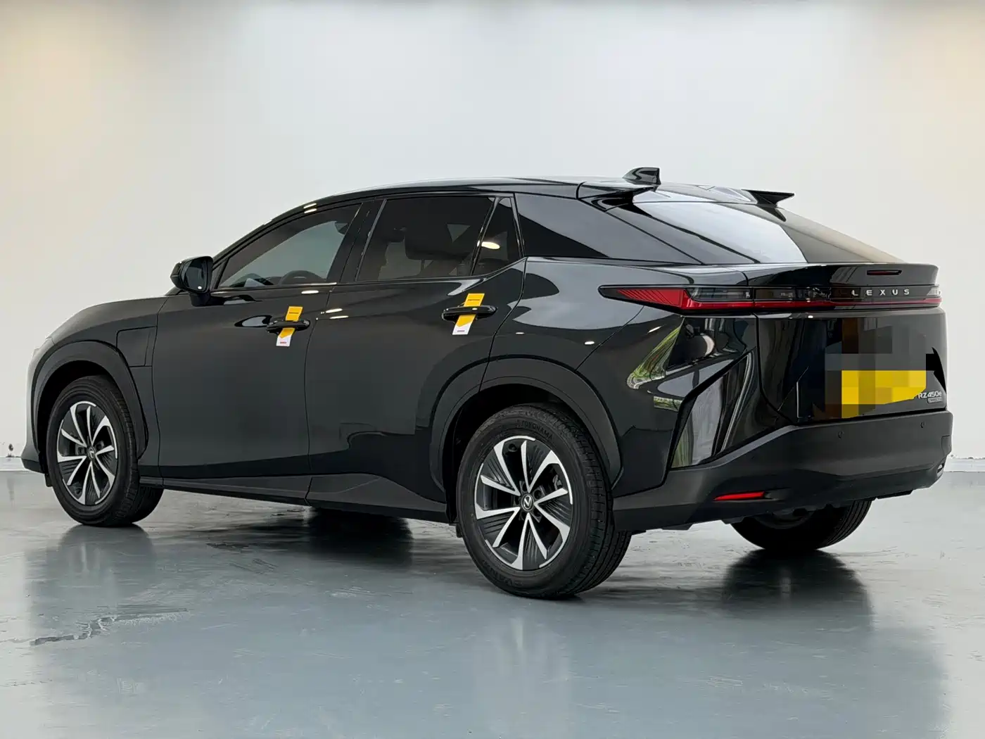 Lexus RZ 2023 2023 450e 4WD Deluxe