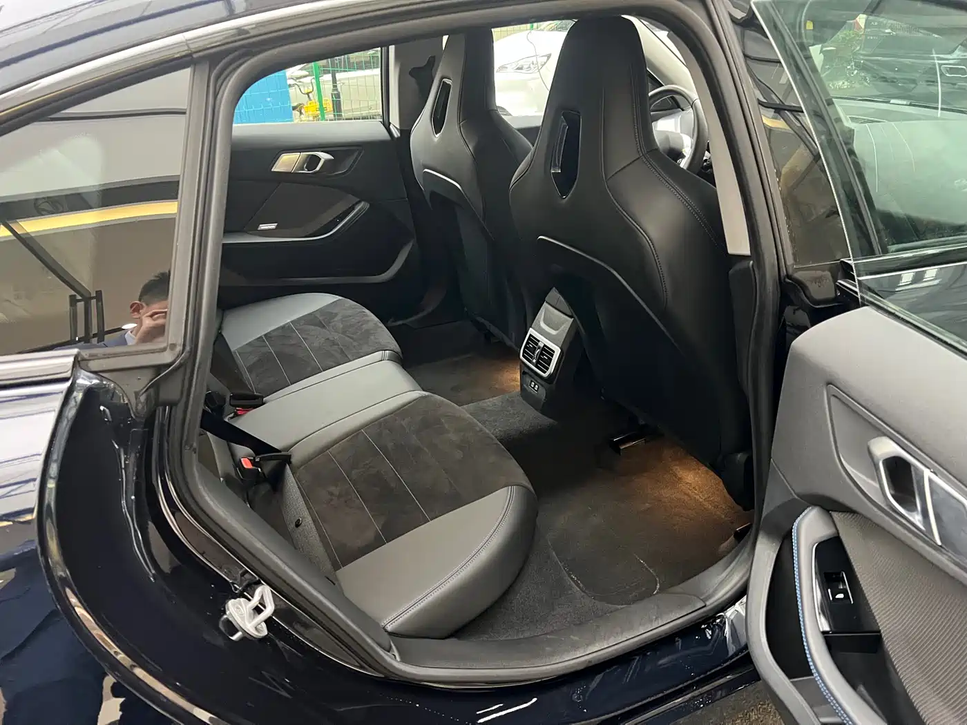 BMW 2 Series 2025 225L M Sport Moonlight Package фото 13