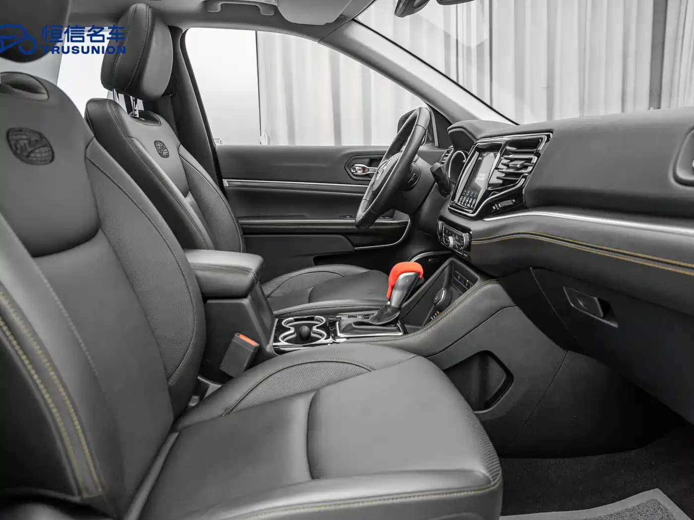 JEEP GRAND COMMANDER