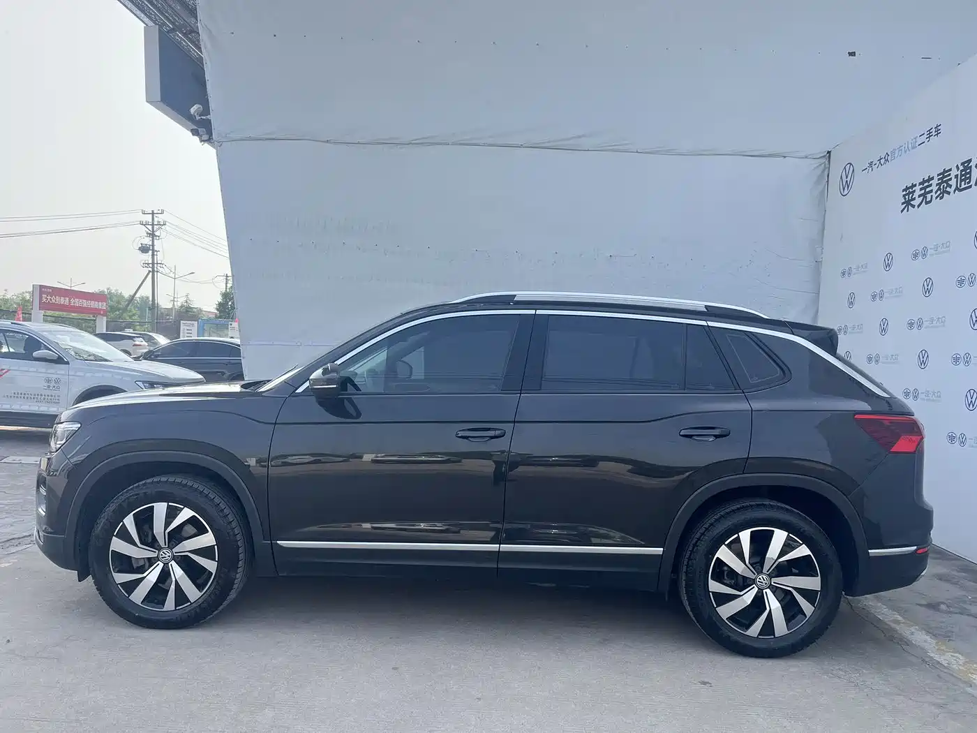 Volkswagen Tayron 2019 330TSI 2WD Luxury China VI фото 3