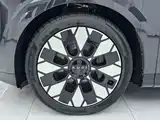 Фото 3 - Audi E7X