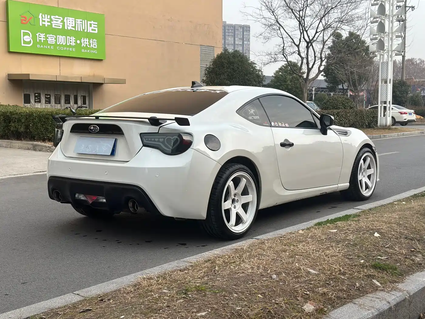 Subaru BRZ 2020 2.0L Manual type-RS фото 9