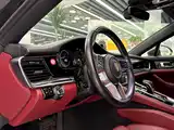 Photo 7 - Porsche Panamera