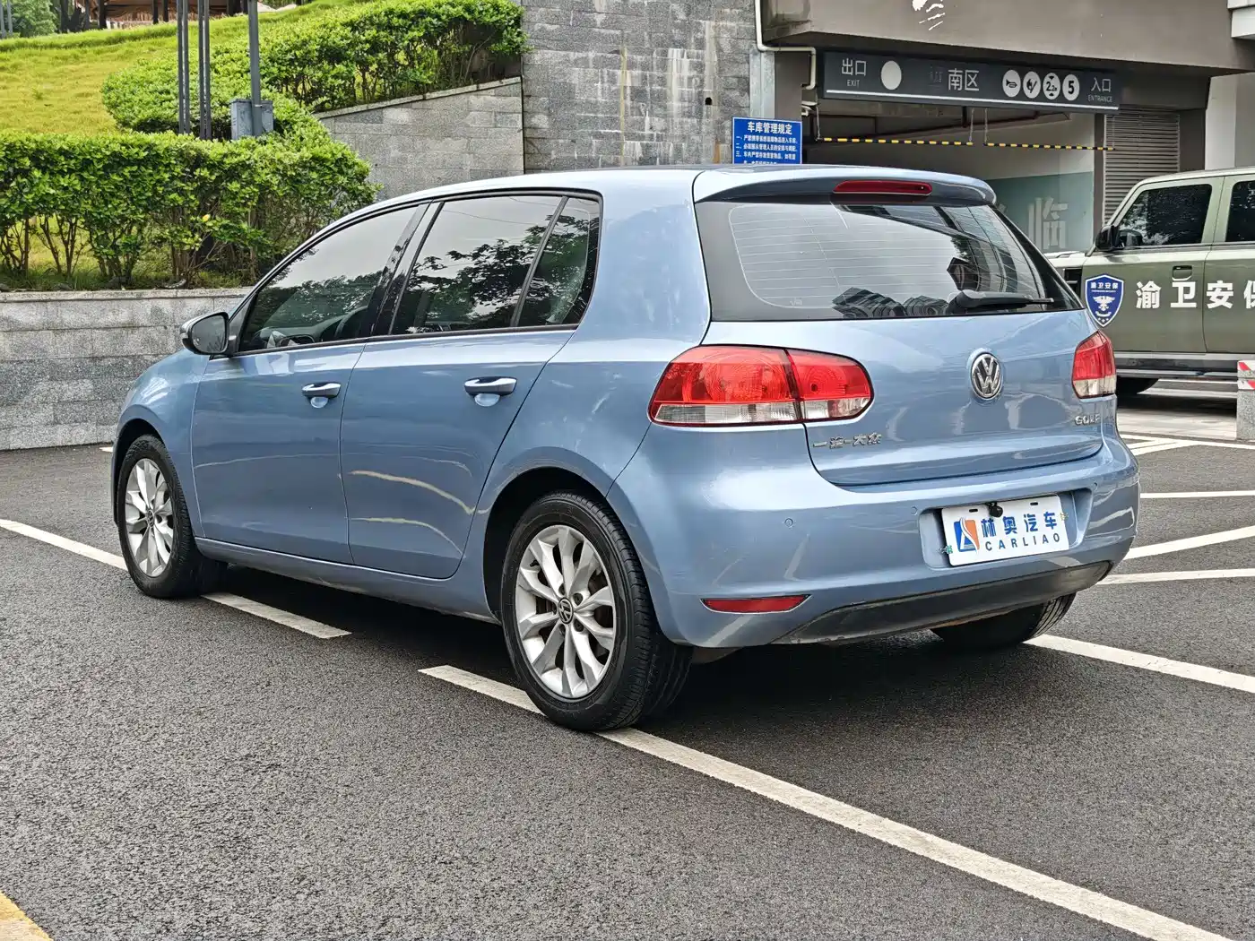 Фото 5 - Volkswagen Golf