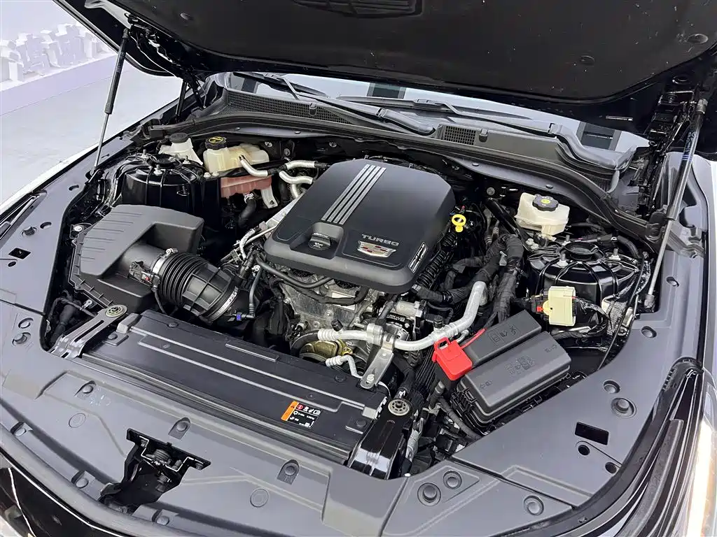 Cadillac CT5 2024 28T Luxury Model Pro фото 12
