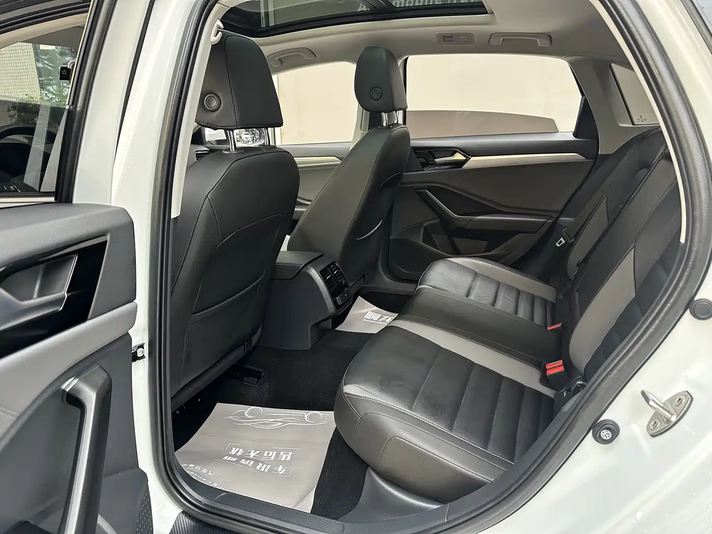 Volkswagen Sagitar 2021 280TSI DSG Comfort Smart Connect Edition фото 7