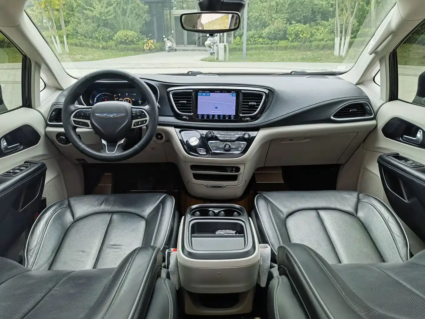 Chrysler Pacifica PHEV 2020 2019 3.6L Plug-in Hybrid