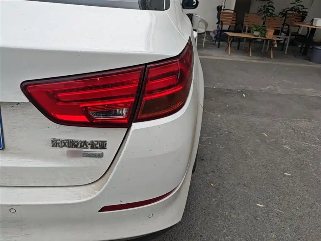 Kia K5 2015 2.0L Automatic Special фото 8