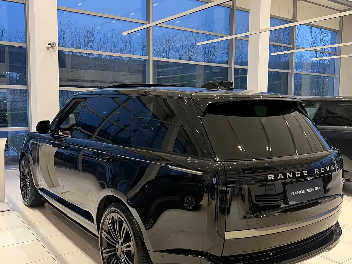 Land Rover Range Rover фото 10