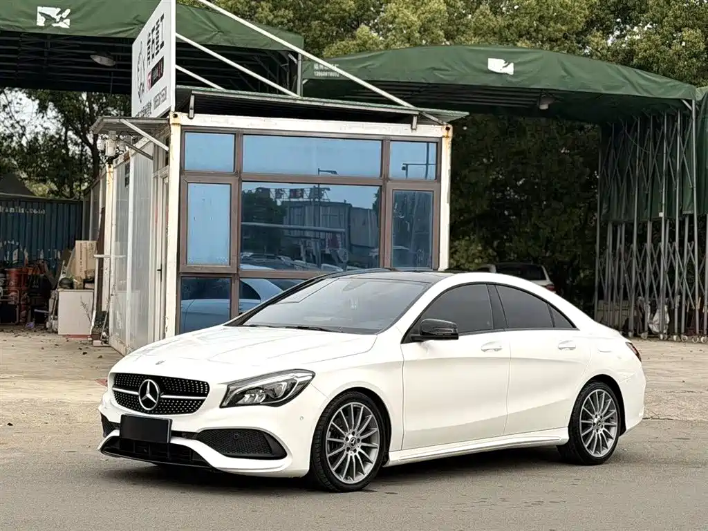 Mercedes-Benz CLA (Import) 2018 CLA 220 4MATIC