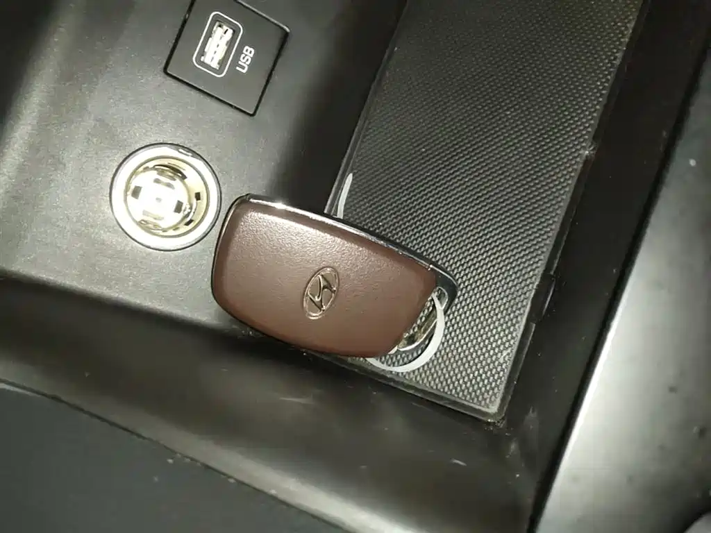 Hyundai Elantra 2019 1.4T Dual-clutch XuanDong·Vitality Type фото 9