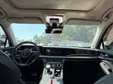 Фото 5 - Hongqi H9