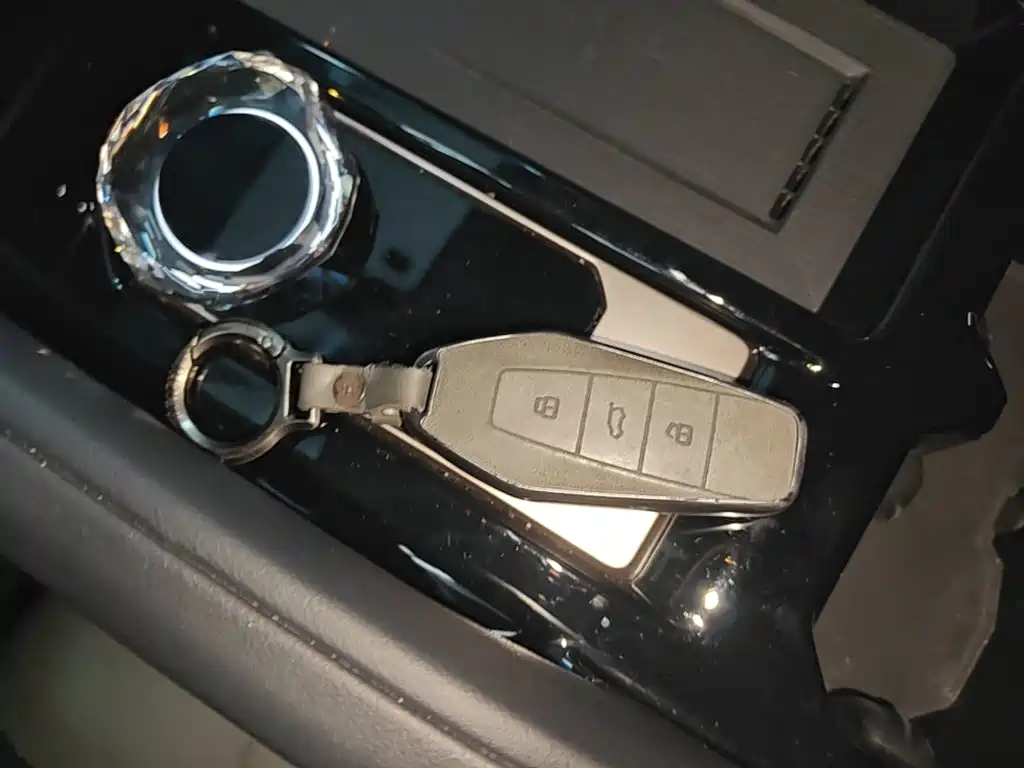 Фото 9 - iCAR 03