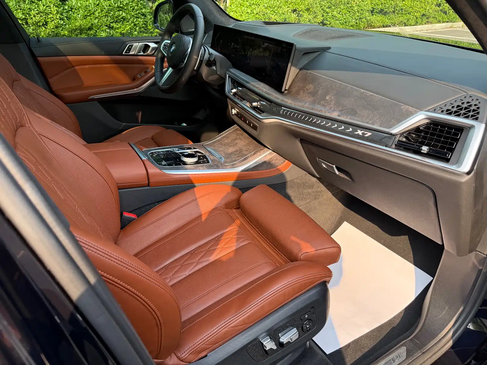 Фото 11 - BMW X7